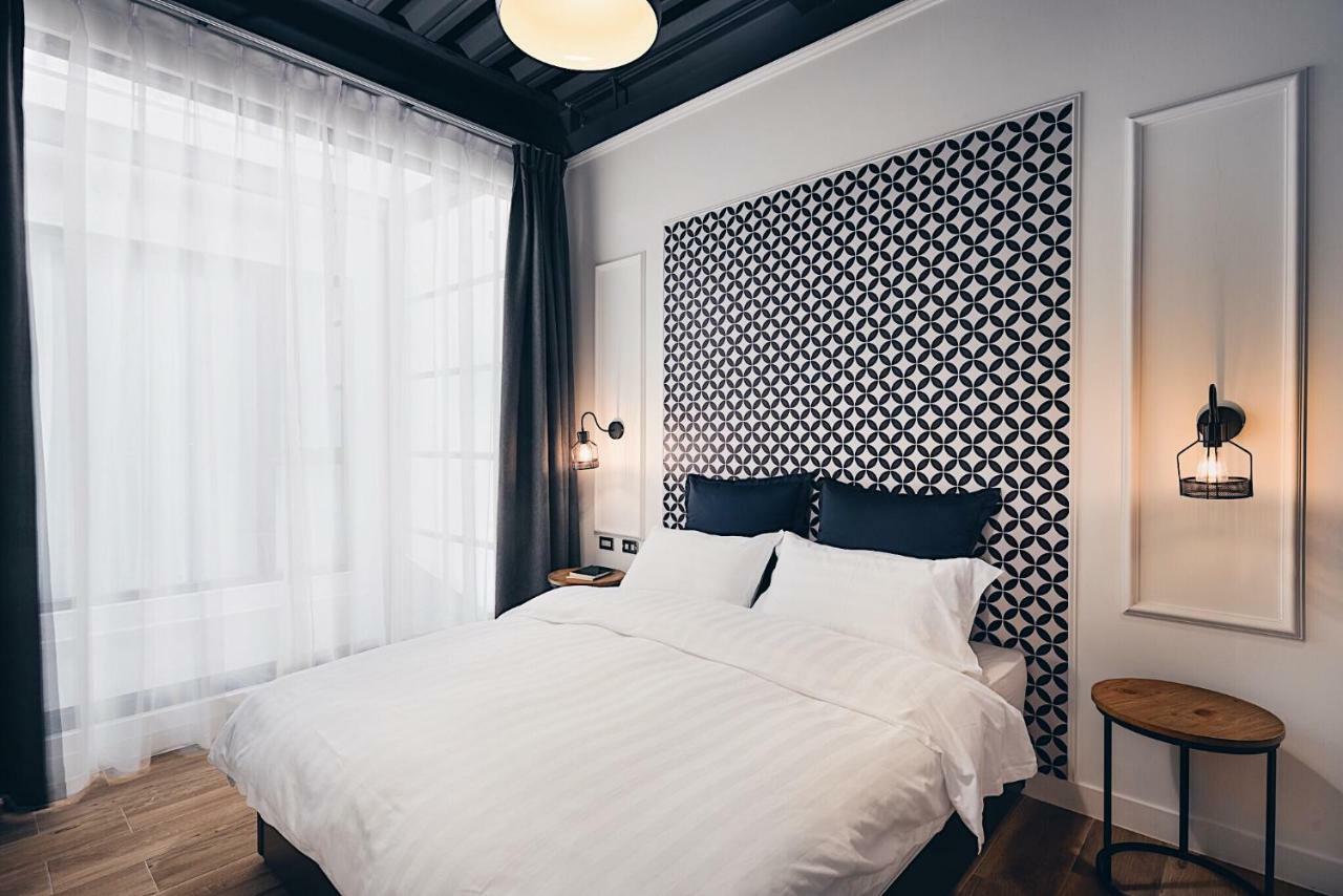 The Gatsby Apartment Тайнань Экстерьер фото